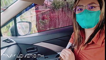 Desperate Pinay agrees to have sex with taxi driver for free ride